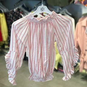 نیم تنه نخی