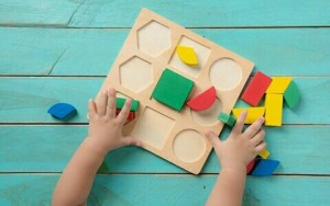 پازل اشکال هندسی الیسا. اموزشی و مهارت