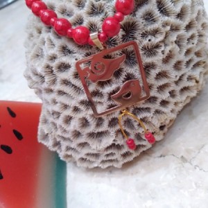 گردنبند استیل یلدایی با مهره های قرمز