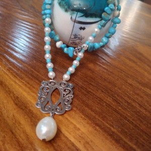 گردنبند سنگ با مروارید اشکی