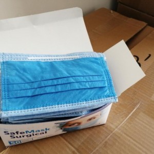 ماسک سه لایه عمده ای (هر کارتن 30جعبه)